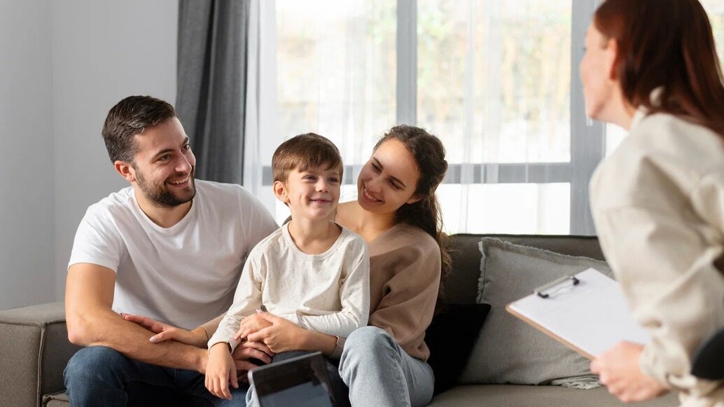 Психологи столичных центров помогают укрепить семейные отношения