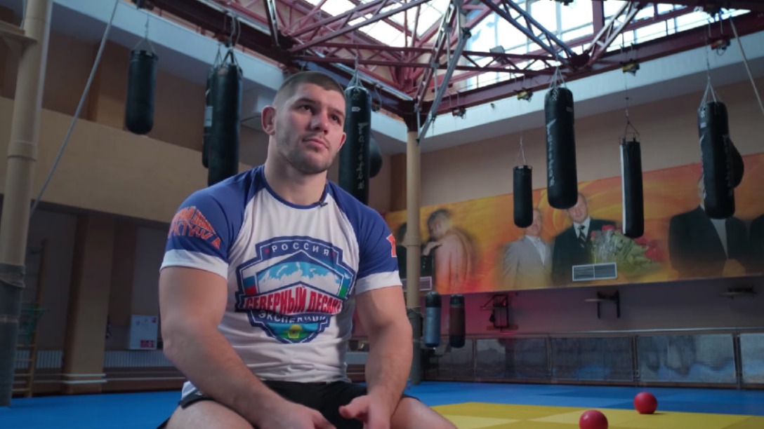 Васселл нокаутировал Молдавского в первом раунде на Bellator 292