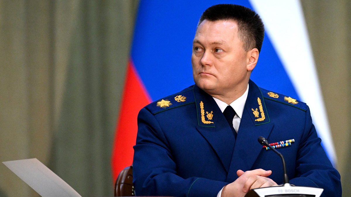 Краснов: За пять лет у коррупционеров изъяли имущество на 760 миллиардов рублей