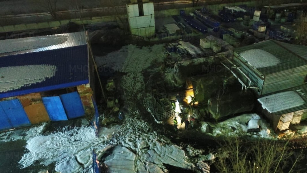 МЧС объявило о ликвидации пожара на предприятии в Долгопрудном