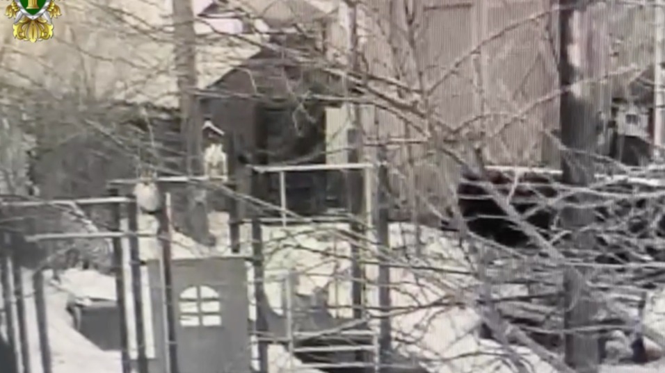 Мужчина избил 80-летнюю пенсионерку в центре Москвы