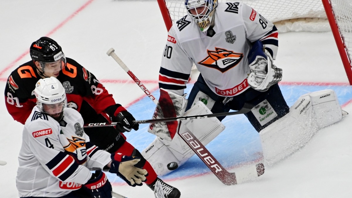 «Авангард» обыграл «Металлург» в овертайме третьего матча Кубка Гагарина