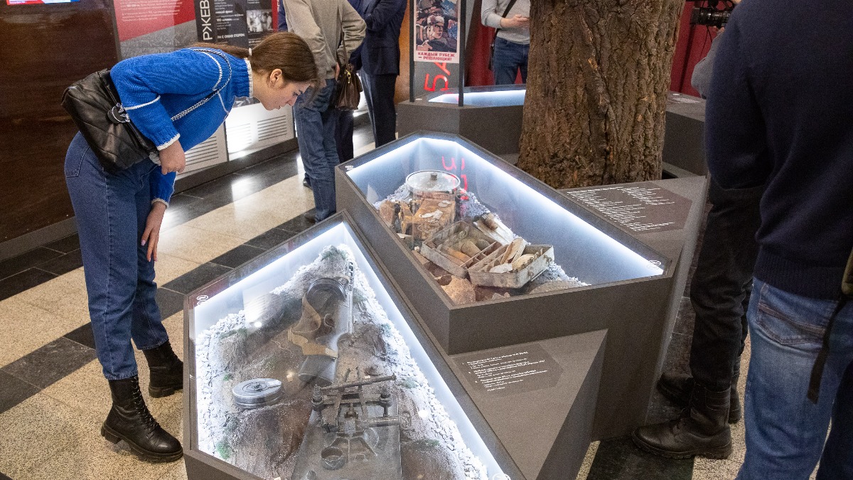 Раритеты о Ржевской битве представили в Музее Победы