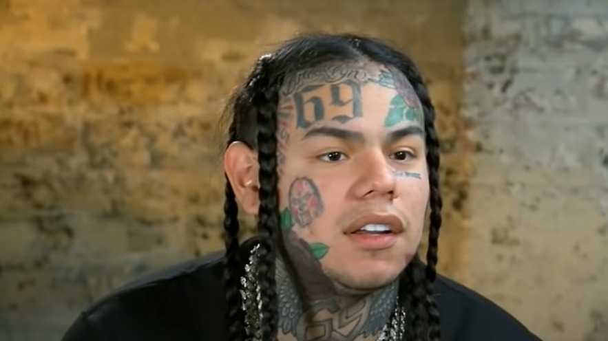 Американского рэпера Tekashi 6ix9ine избили в спортзале Флориды