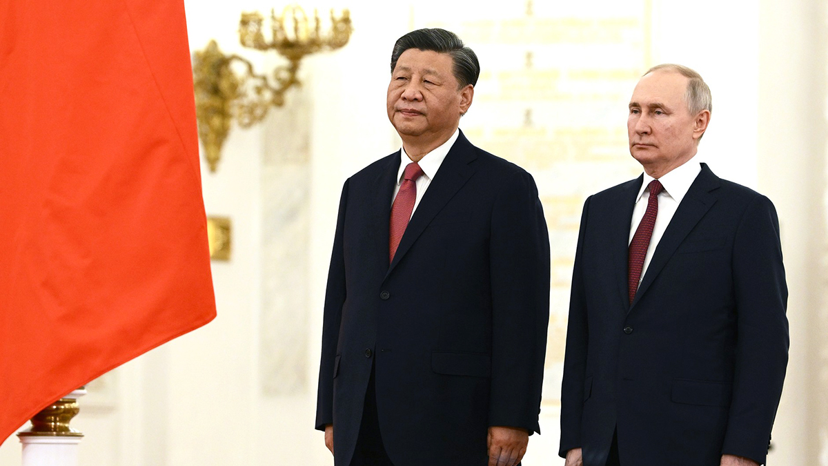 Путин планирует в октябре провести переговоры с Си Цзиньпином в Пекине