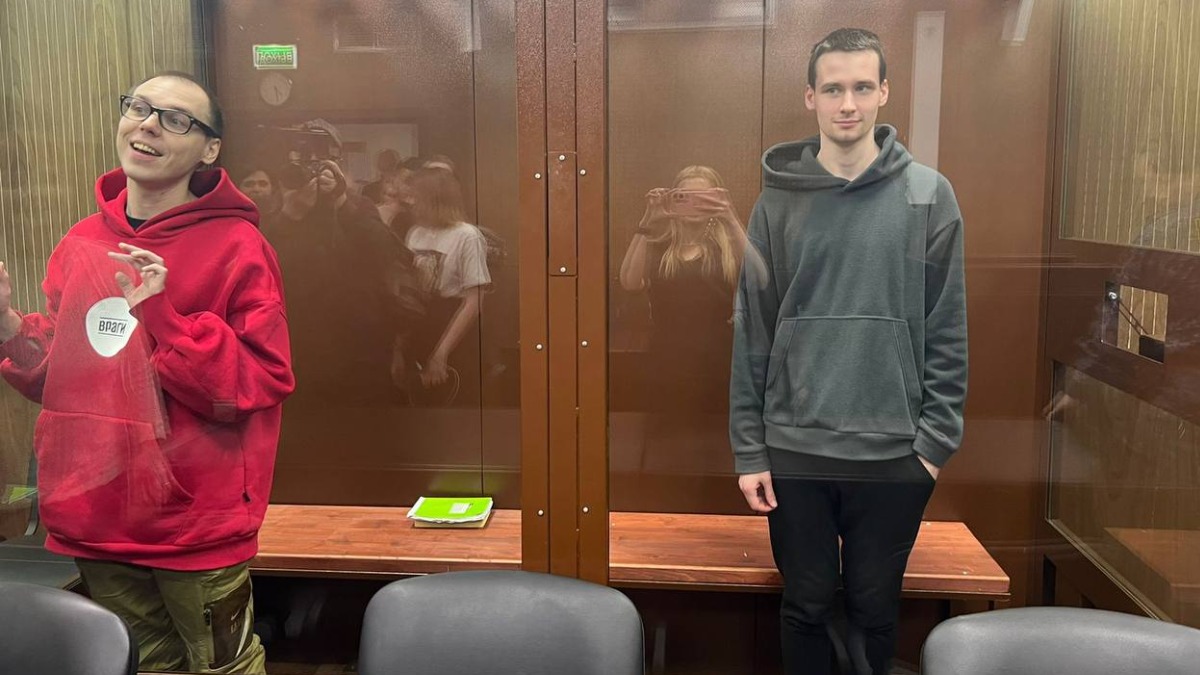 Суд продлил арест трем уличным артистам, разжигавшим ненависть к участникам СВО