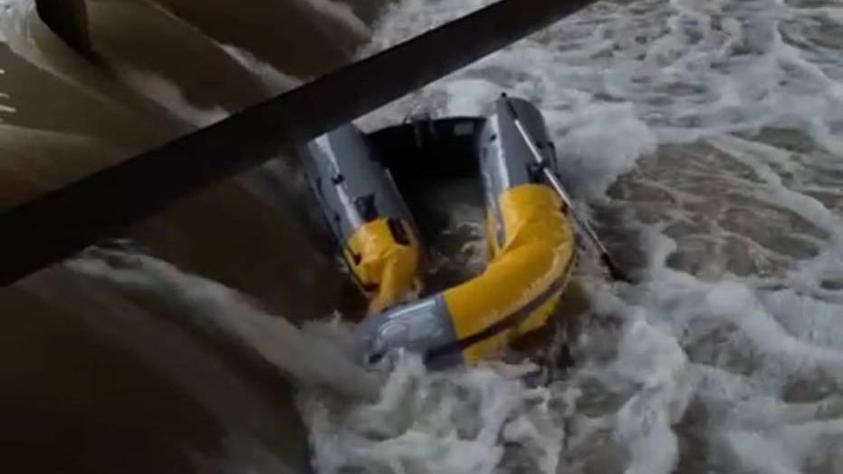 По факту гибели трех человек во время прогулки на лодке в Подмосковье возбудили уголовное дело