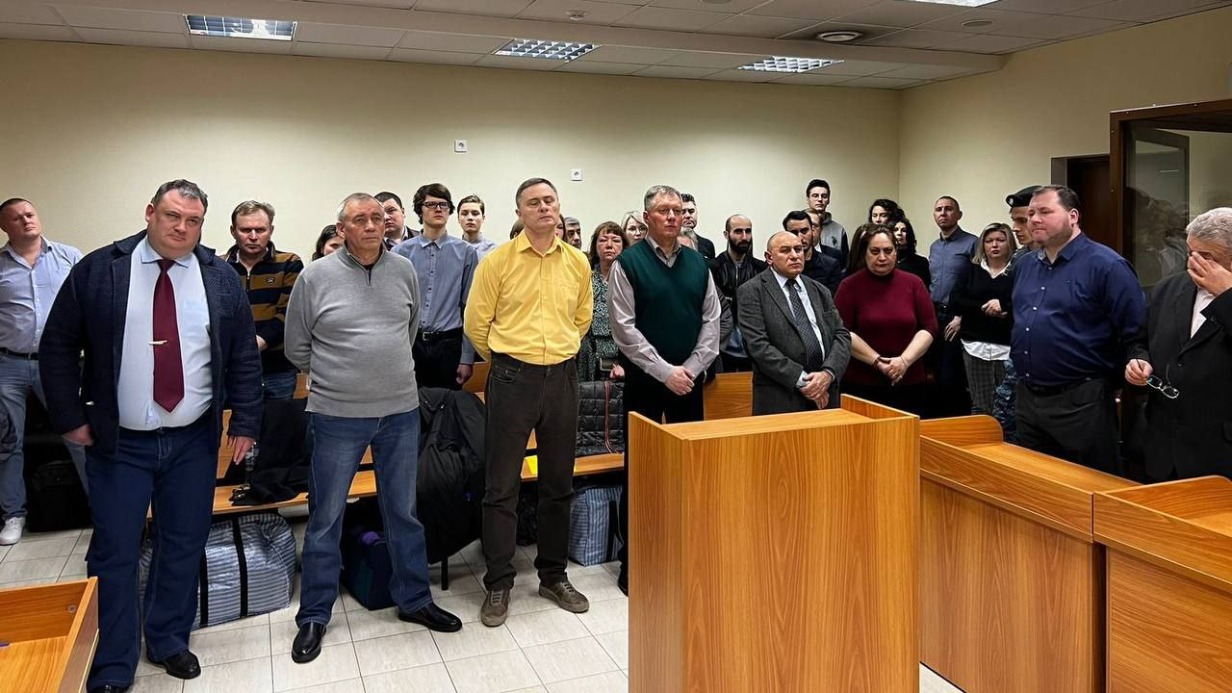 Суд в Москве приговорил пятерых членов «Свидетелей Иеговы» к срокам в колонии