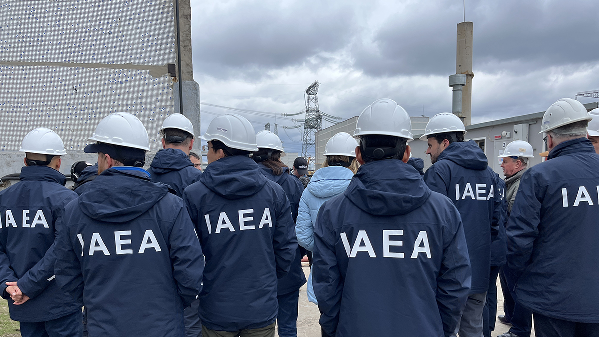 МАГАТЭ впервые провело ротацию на Запорожской АЭС без участия Украины
