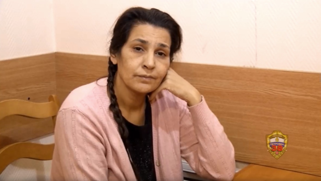 Попрошайка в Москве украла у подавшего ей милостыню мужчины часы за 200 тысяч рублей