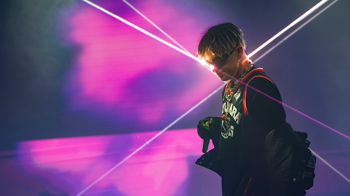 Элджей ударил журналиста после своего концерта в Москве