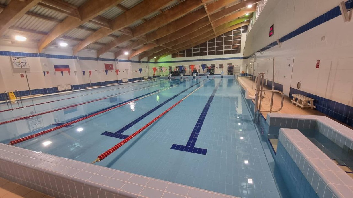 СК возбудил уголовное дело по факту гибели ребенка в бассейне на севере Москвы