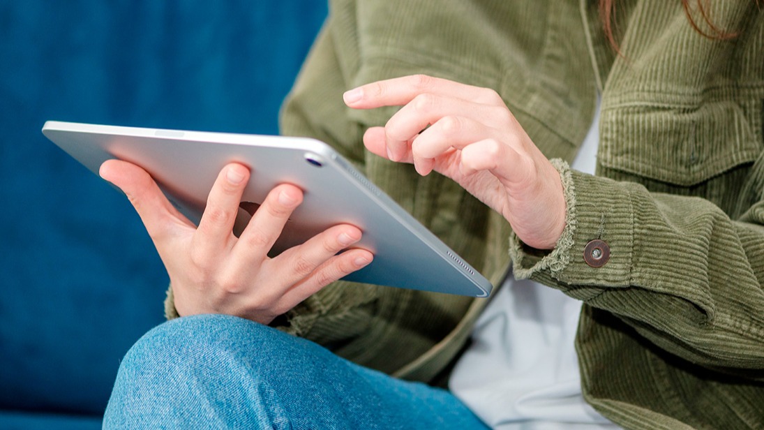 Сергунина: Миллионы москвичей пользуются сервисами городского портала mos.ru