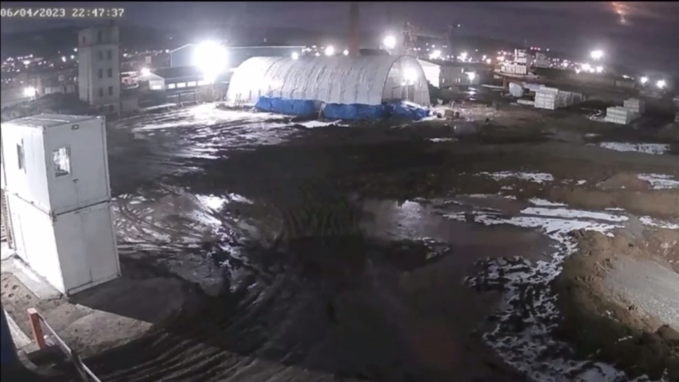 Камеры зафиксировали падение метеорита в Иркутской области