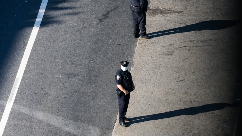 Пять человек погибли при стрельбе в американском Луисвилле