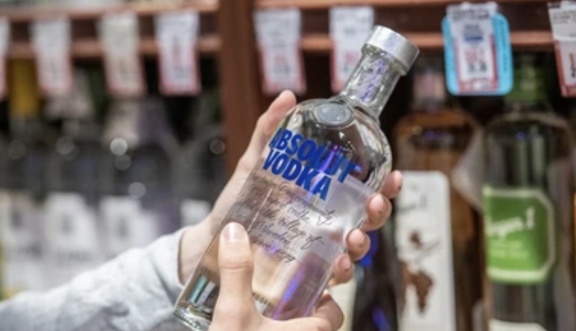 Производитель водки Absolut подтвердил возобновление поставок в Россию