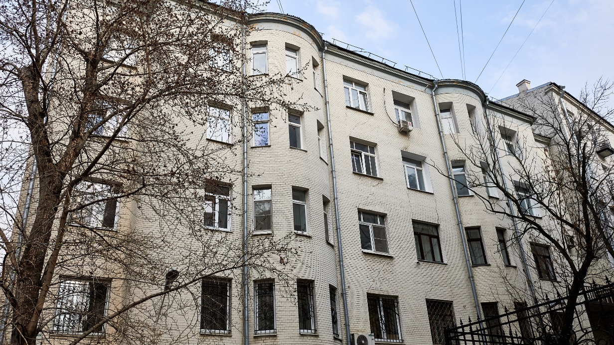 Дом начала прошлого века отремонтируют в 2023 году в центре Москвы