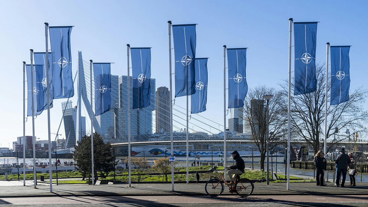 Bloomberg: НАТО планирует создать новый фонд для поставок оружия Украине
