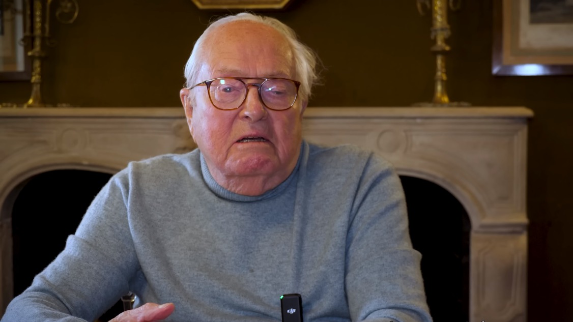 Французский политик Ле Пен госпитализирован в тяжелом состоянии