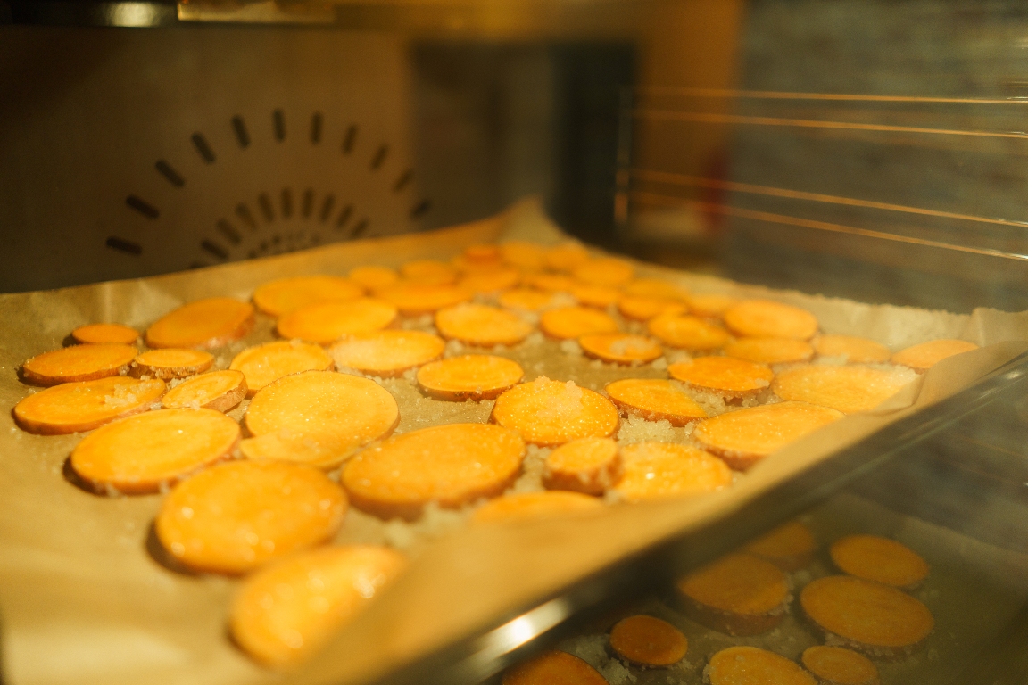 Ляйсан Утяшева показала, как быстро приготовить необычный десерт