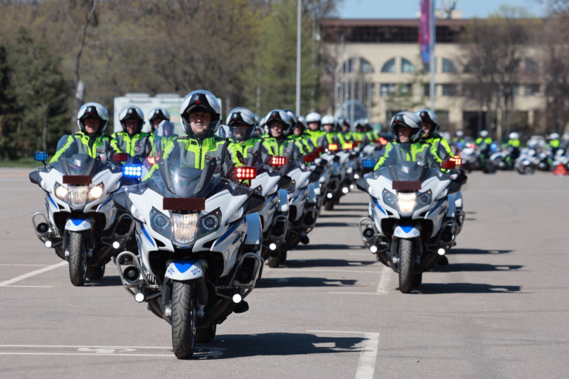 Более 250 патрульных мотоциклистов будут нести ежедневную службу в Москве