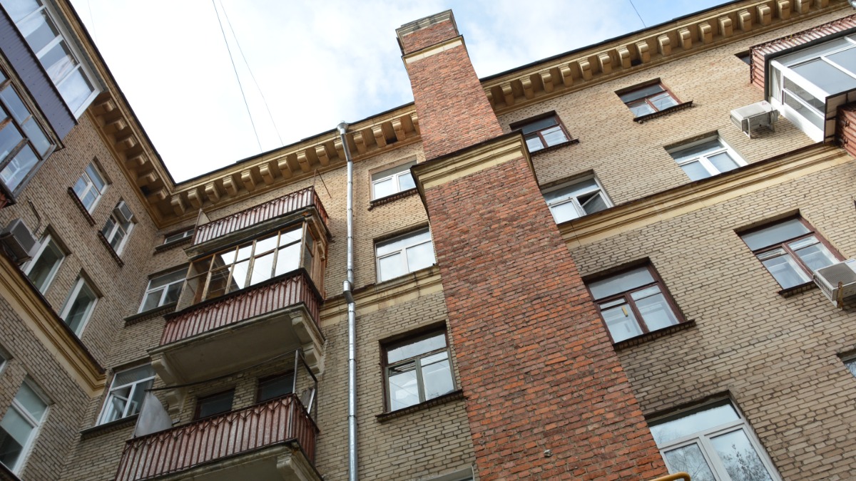 Дом с гранеными ризалитами капитально отремонтируют в Измайлове