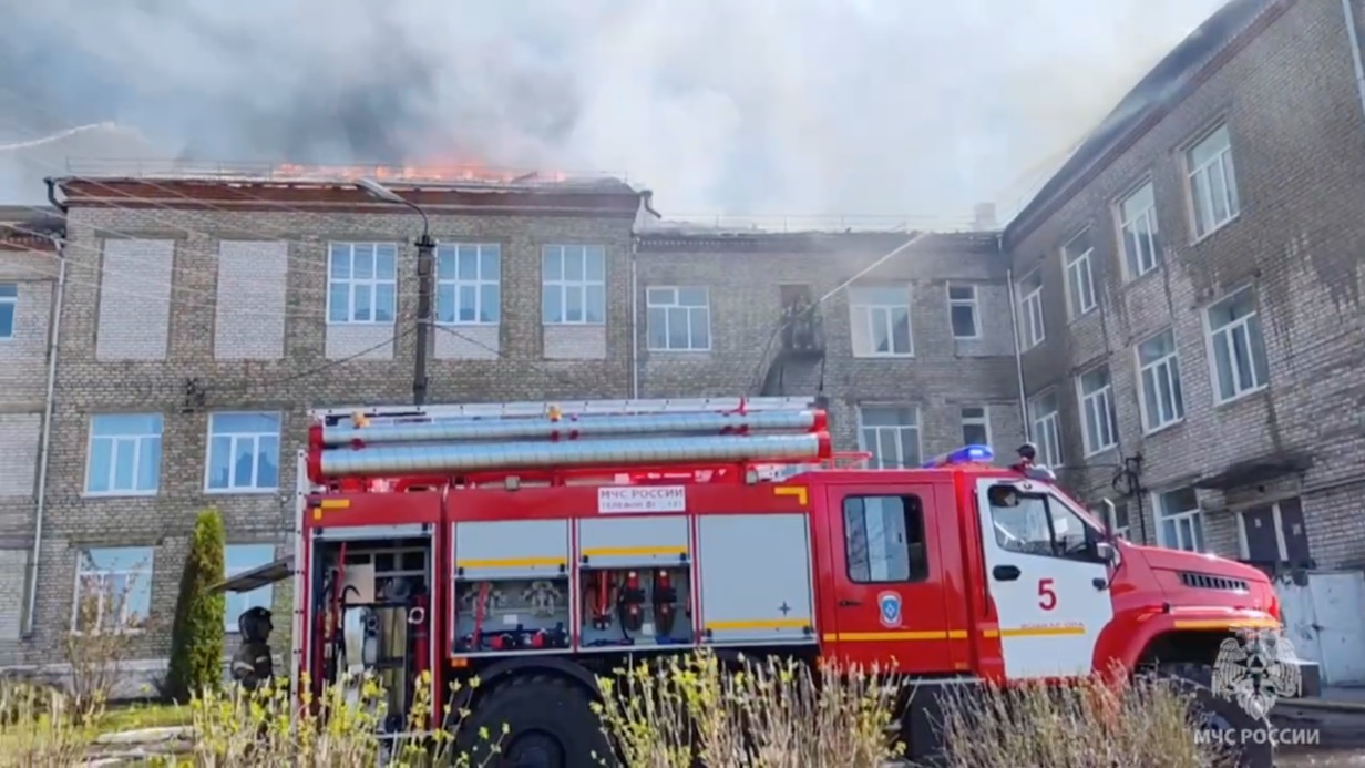 Школа-интернат загорелась в Йошкар-Оле