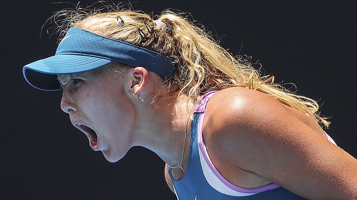 Российская теннисистка Мирра Андреева в 15 лет одержала первую победу на турнире WTA