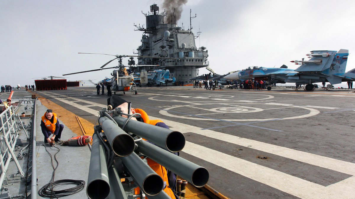 Костин заявил, что не видит смысла ремонтировать крейсер «Адмирал Кузнецов»