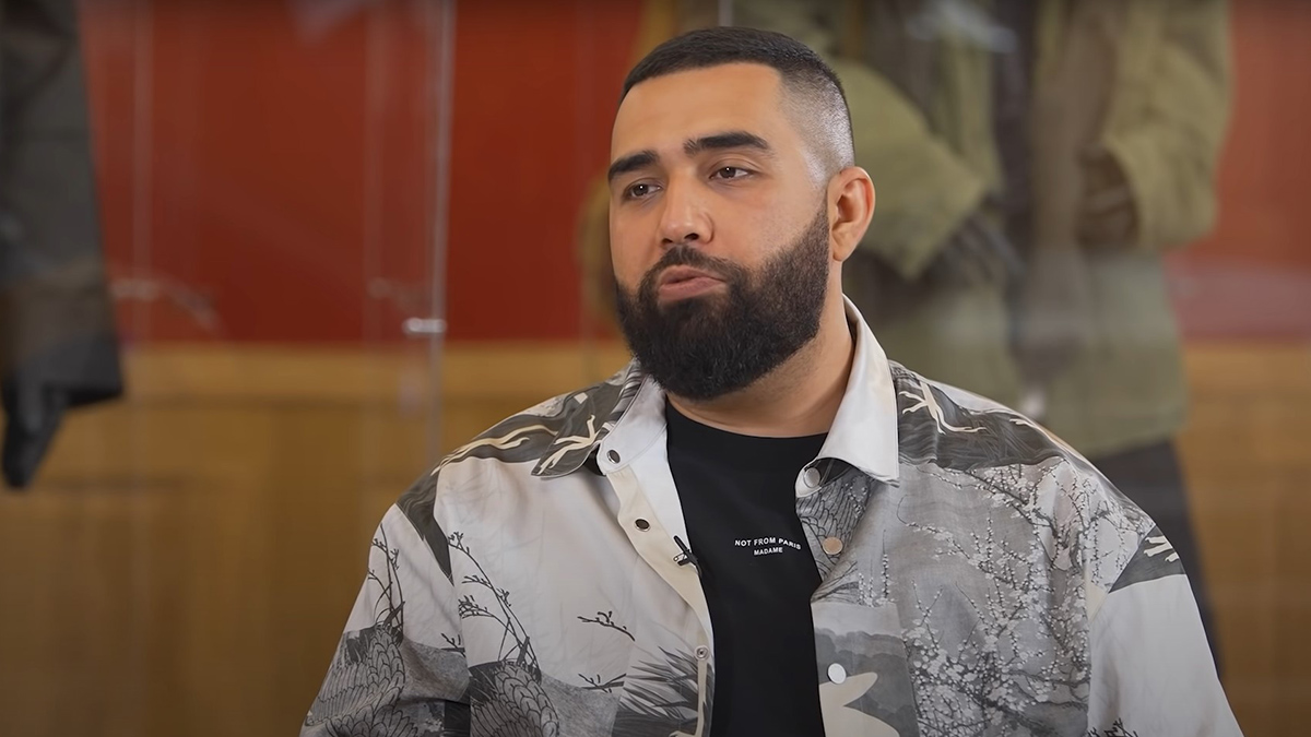 Рэпер Jah Khalib прервал тур из-за критического состояния новорожденной дочери