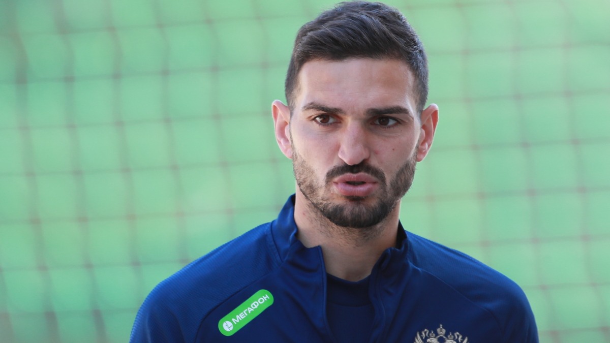 Агент игрока сборной России Оздоева назвал причины срыва трансфера в «Лилль»