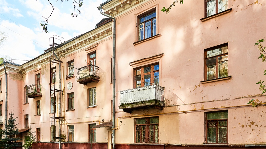 Более 280 домов капитально отремонтируют в ВАО в 2023 году