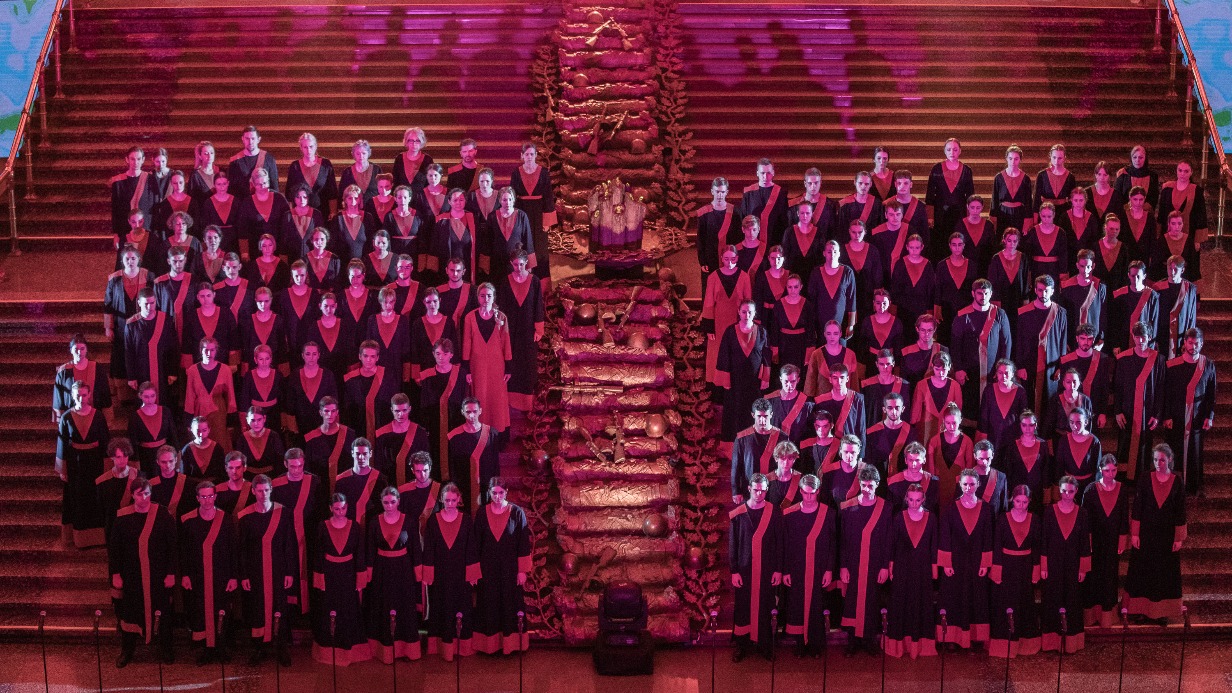 Около 150 артистов одновременно исполнили речевую ораторию в Музее Победы