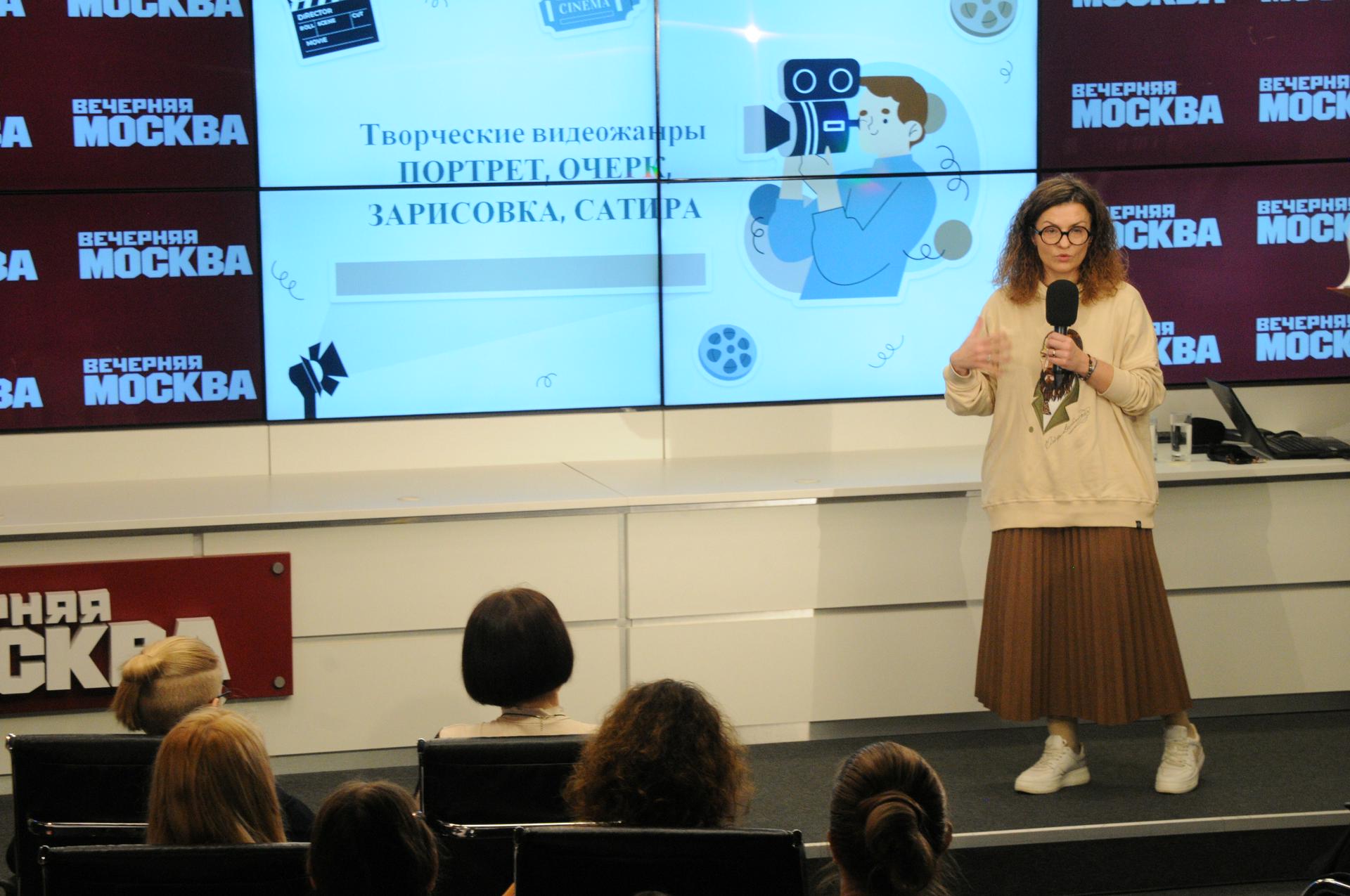 Школьникам рассказали, как снять интересный видеосюжет