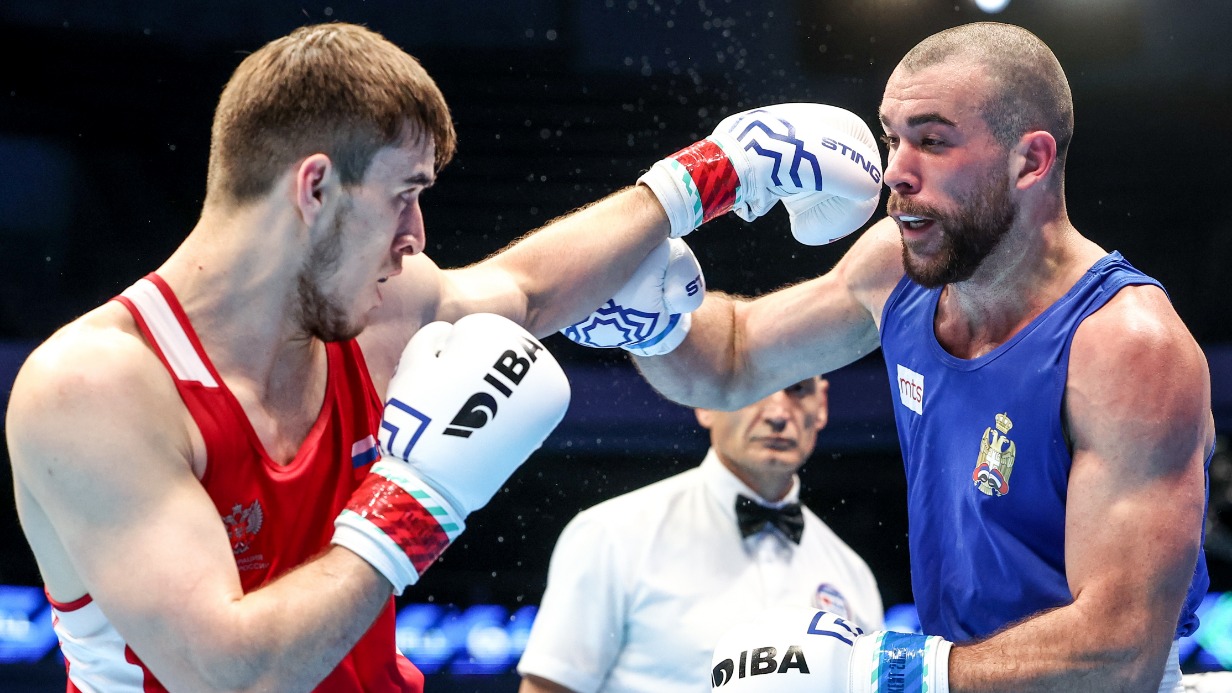 Шарабутдин Атаев в поединке с сербом Милосавом Савичем одержал победу