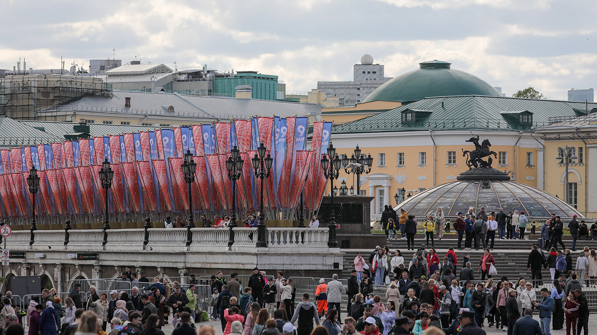 Новейшие бронемашины «Ахмат» и «Спартак» впервые приняли участие в параде Победы