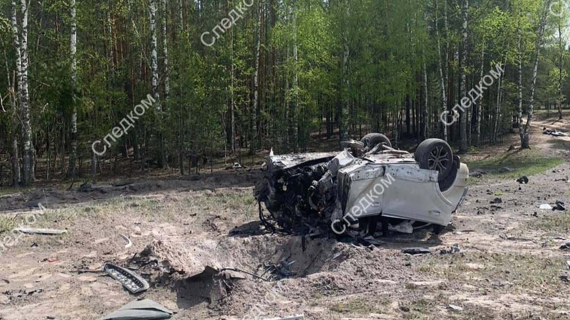 Появились первые кадры с места подрыва автомобиля Прилепина