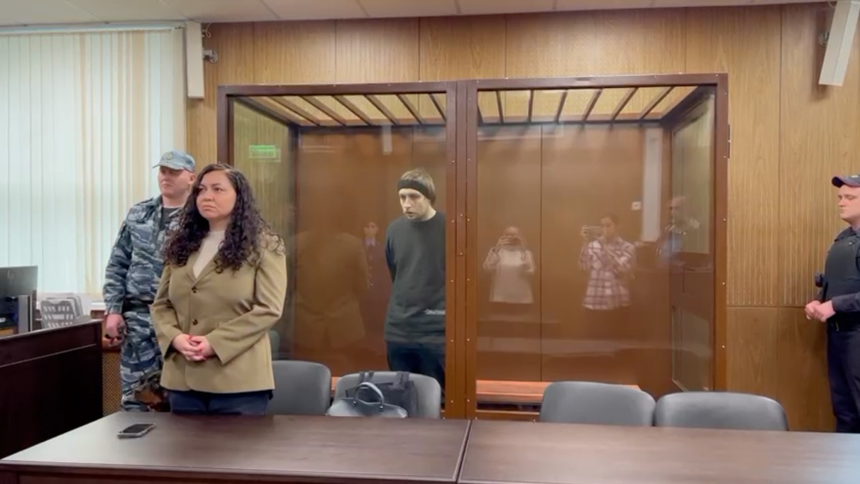 Уличного рэпера Дайнеко приговорили к четырем годам колонии за разжигание ненависти к участникам СВО