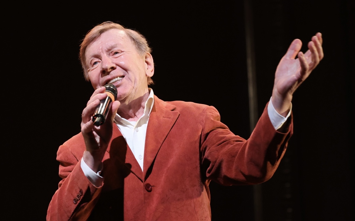 Актеру Чернову вызвали скорую помощь на похоронах Тютрюмова