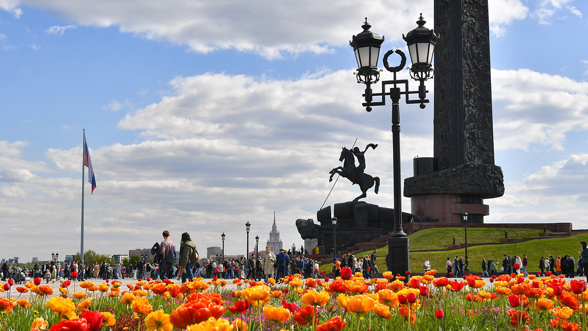 Для гостей мемориального комплекса на Поклонной горе подготовили патриотическую программу