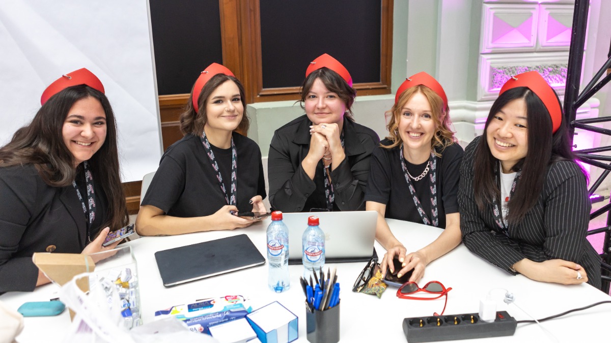 Сергунина объявила о старте приема заявок на гранты для организаторов деловых и молодежных форумов