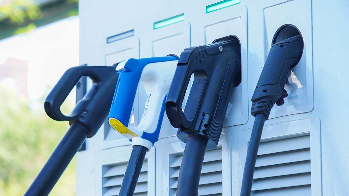 В Петербурге планируют увеличить количество зарядных станций для электрокаров