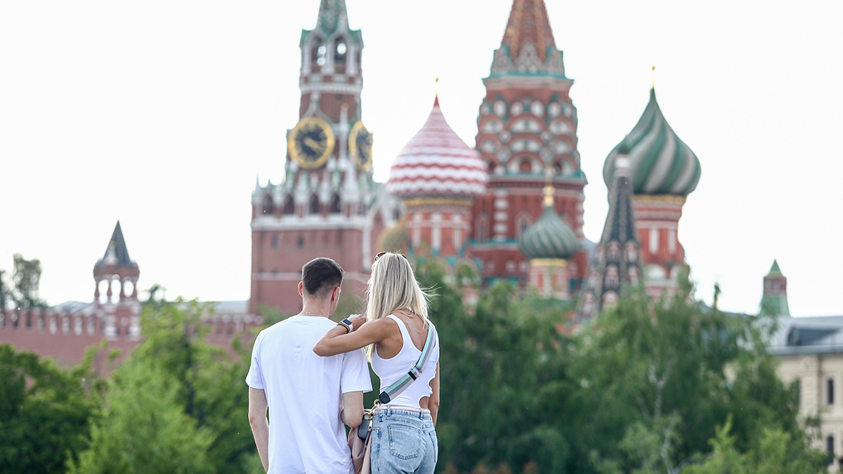 Астрологи рассказали, что в сентябре четыре знака смогут встретить свою любовь