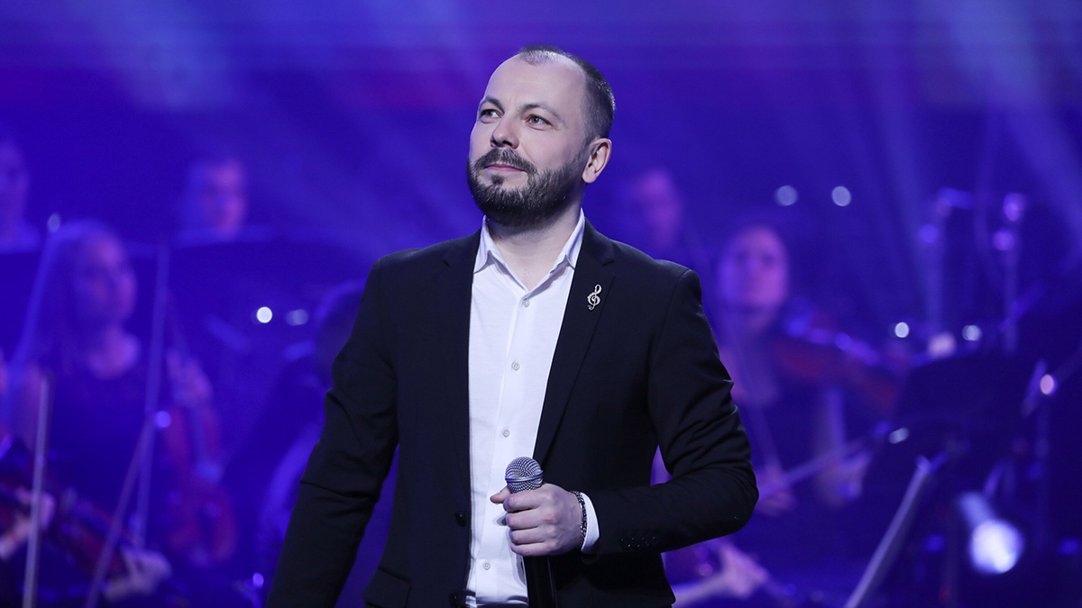 Певец Сумишевский предположил, что Пугачева решила привлечь к себе внимание