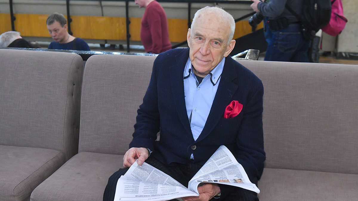 Актер Александр Пашутин встретился с контрактниками в Едином пункте отбора на военную службу в Москве