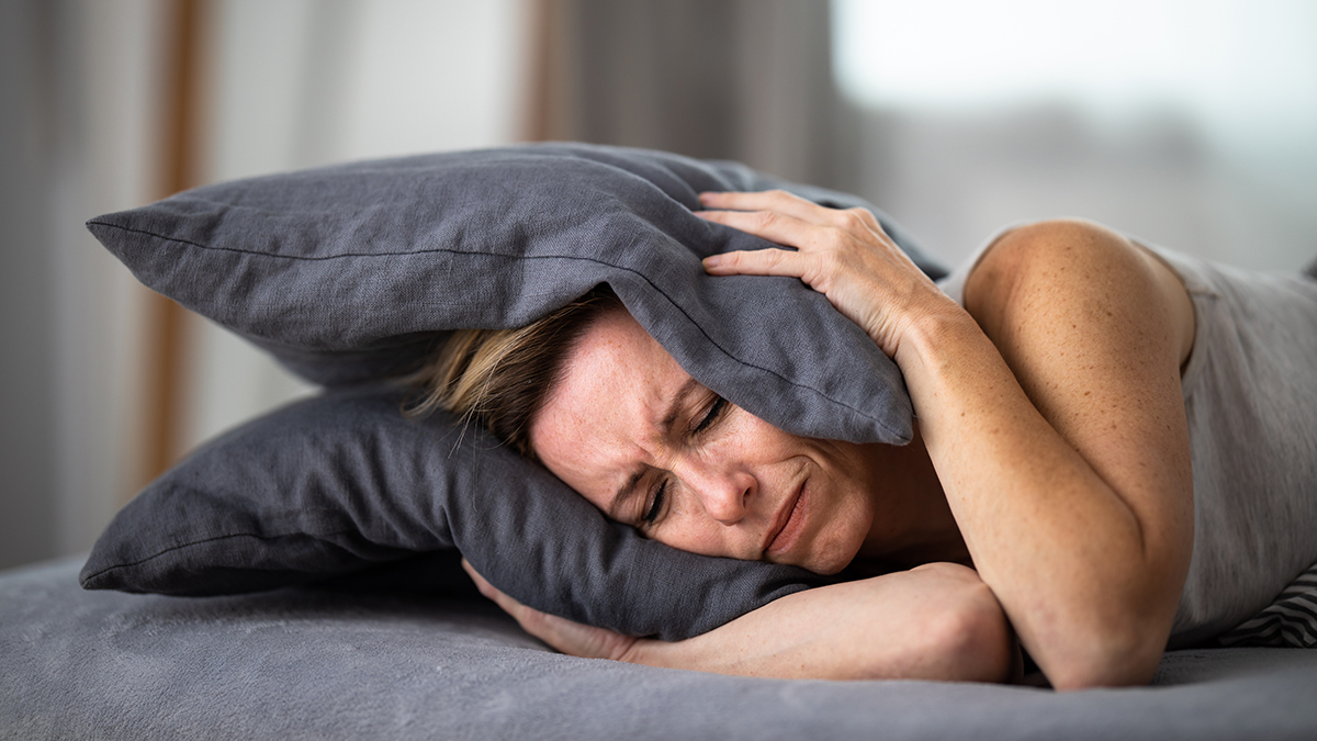 Громкие вечеринки и вечный ремонт: как бороться с шумными соседями