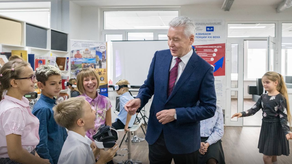 Сергей Собянин поздравил столичных библиотекарей с профессиональным праздником