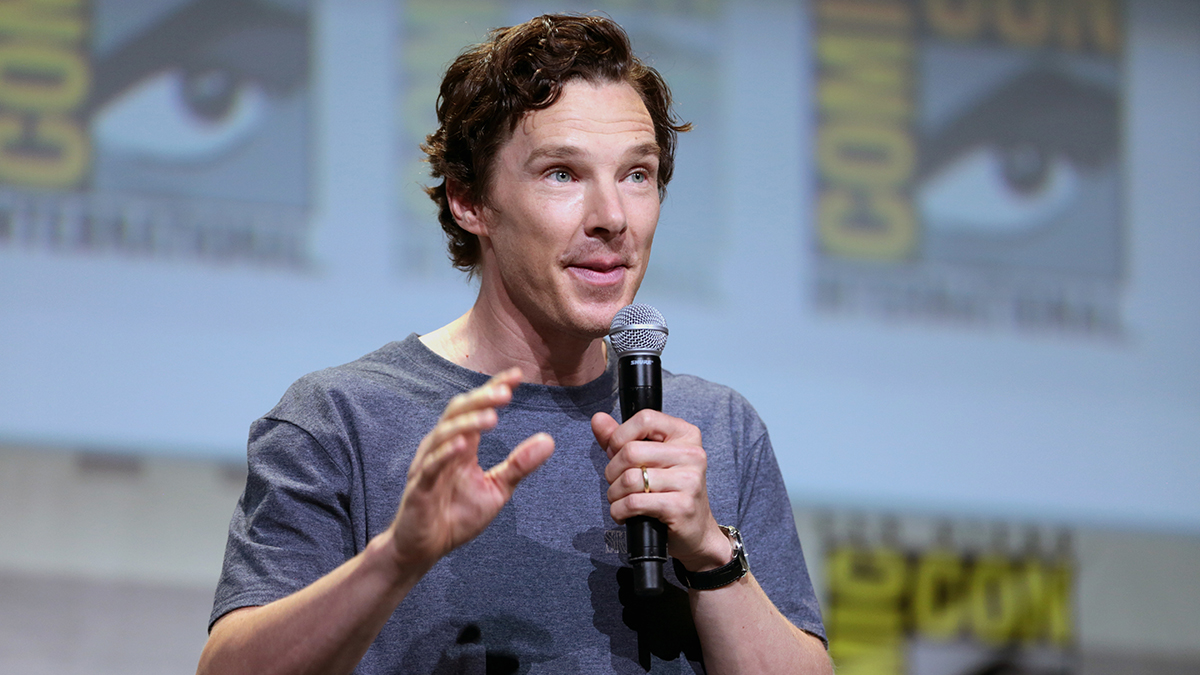 Камбербэтч признался в зависимости от экстрима из-за похищения в Африке в 2004 году