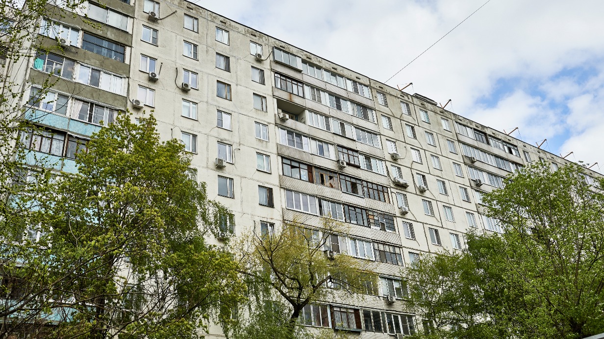 Капремонт 12-этажного дома завершится в этом году в Бибиреве