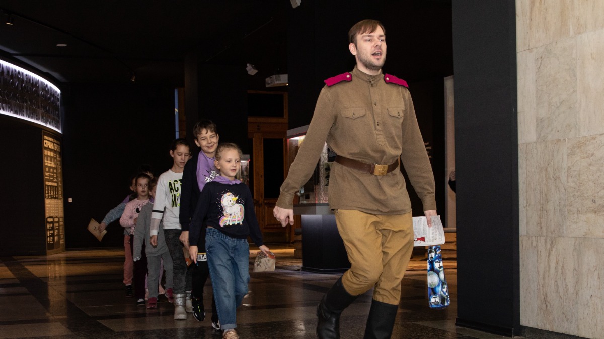 Музей Победы пригласил горожан на познавательные программы в летние каникулы